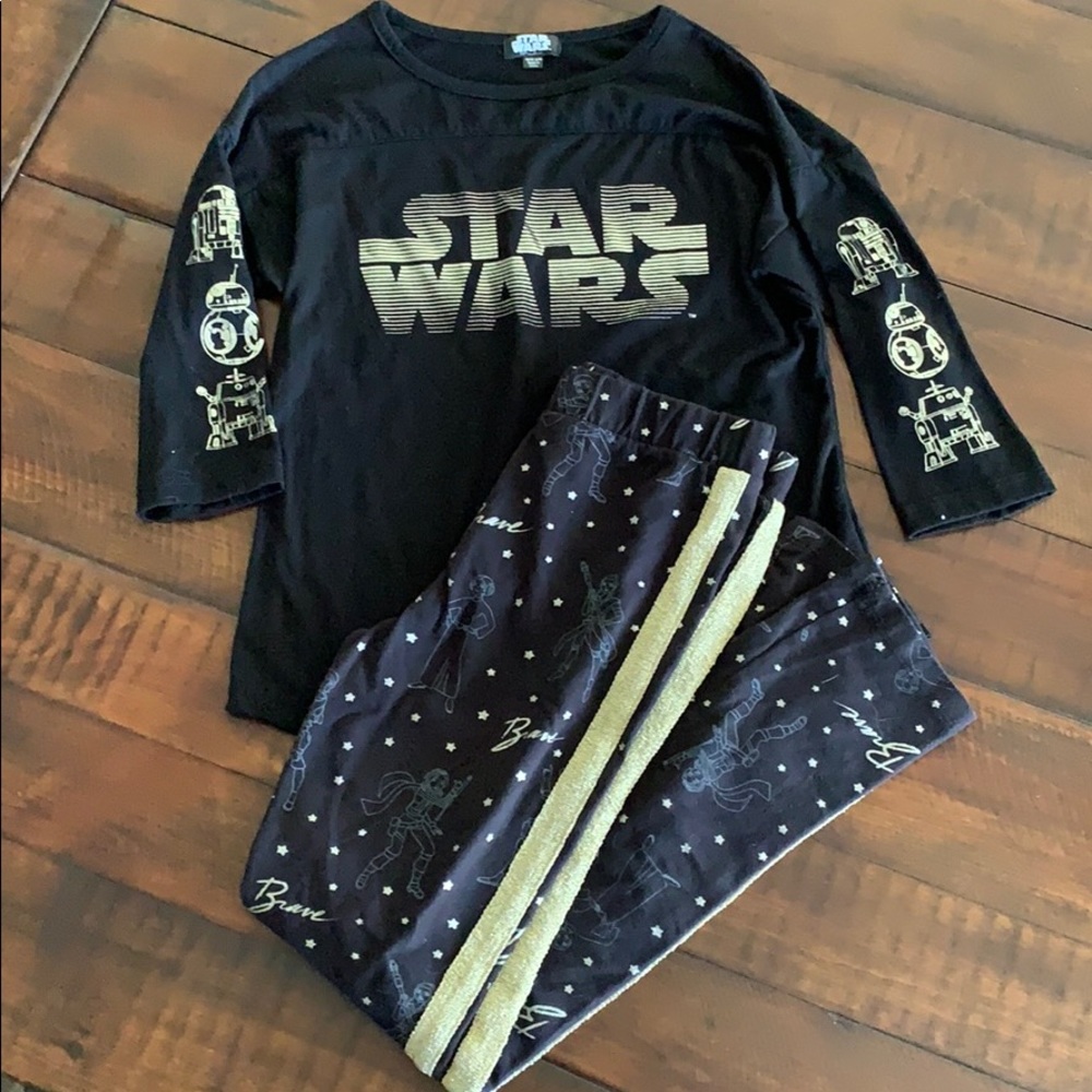 Star Wars outfit - black with gold details